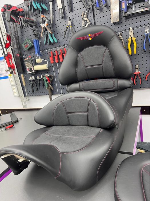 Vand/schimb HONDA GOLDWING 1800,2002,abs,sistem audio,boxe noi,sei noi