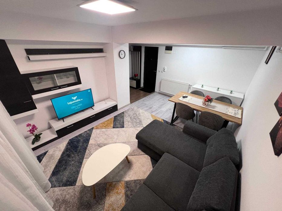 Proprietar ofer spre închiriere apartament cu 2 camere – Bacău, Str. Vadul Bistriței nr. 4, Sc. A