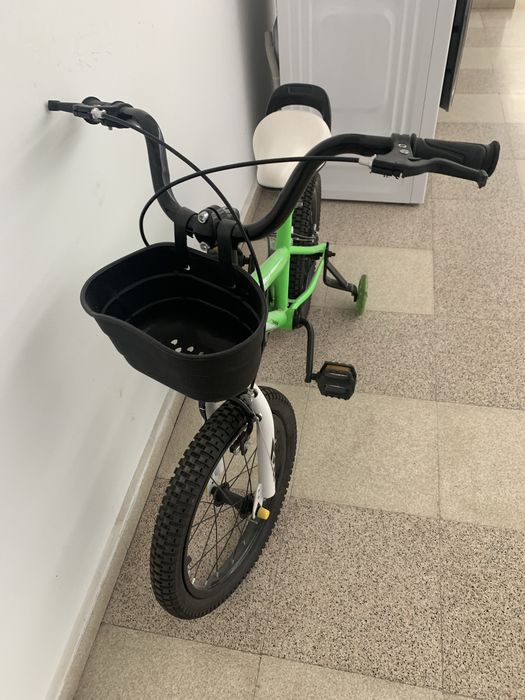 Bicicleta copii cu cosulet
