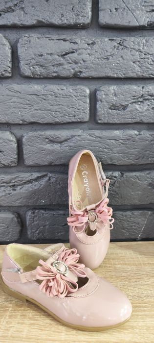 Туфельки для девочки