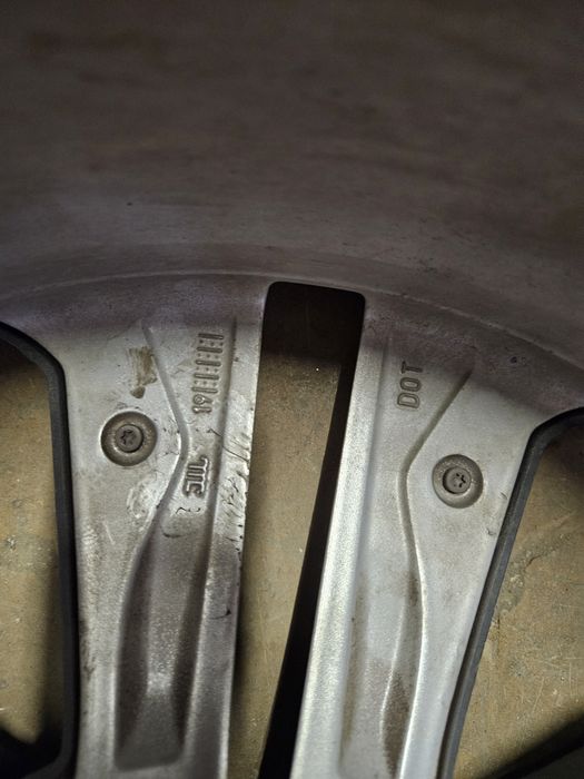 Оригинална джанта Ауди спорт 21" 4MO601025AK