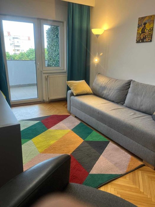 Inchiriez Ap. 3 camere in P-ta Cipariu