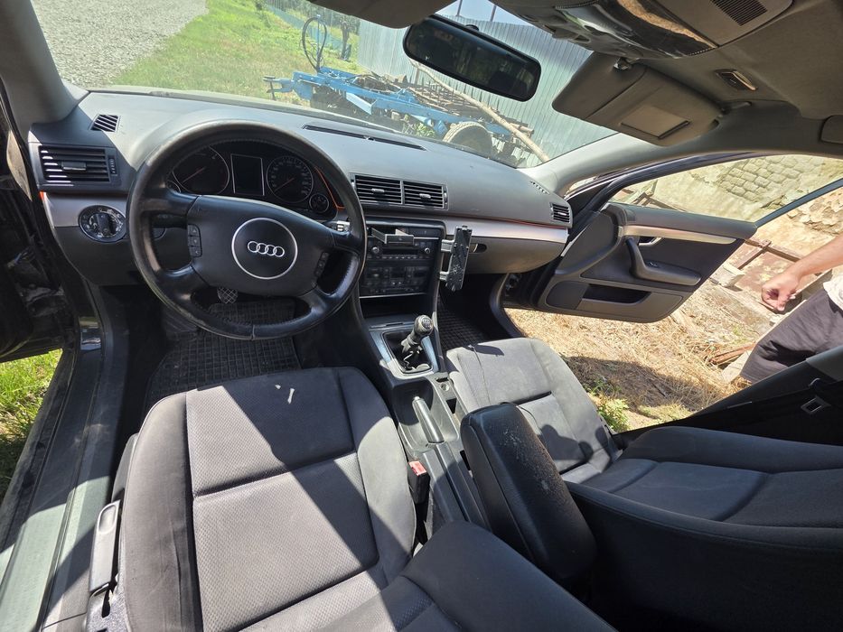 AUDI A4 2003 — imagine 2