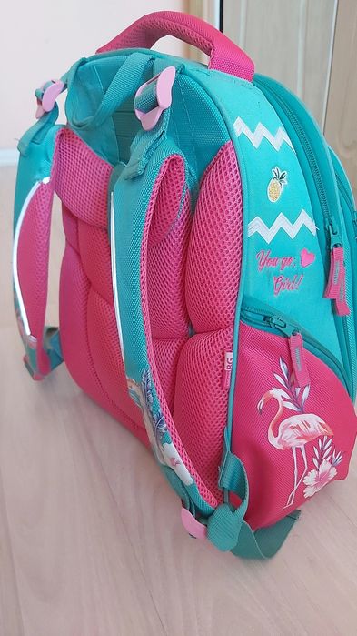 Продам рюкзак школьный