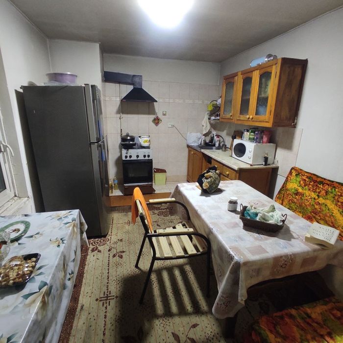 Продается  4 соток 4 комнаты Актепа