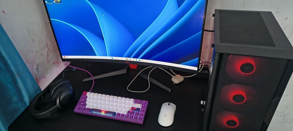 Монитор HKC 165hz 32