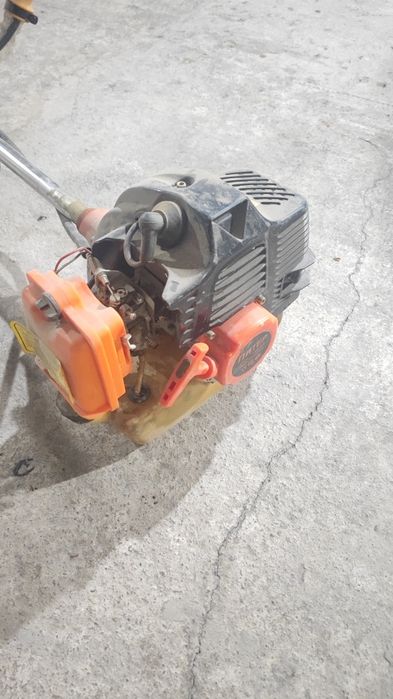 Газонокосилка Бензиновый