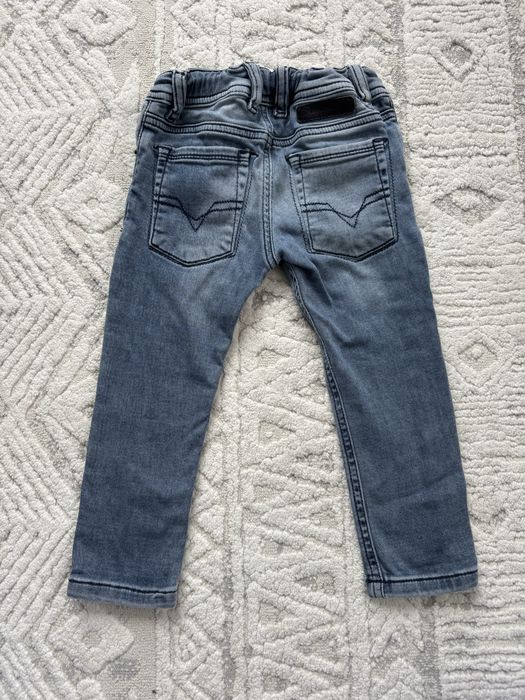 Бебешки дънки Diesel