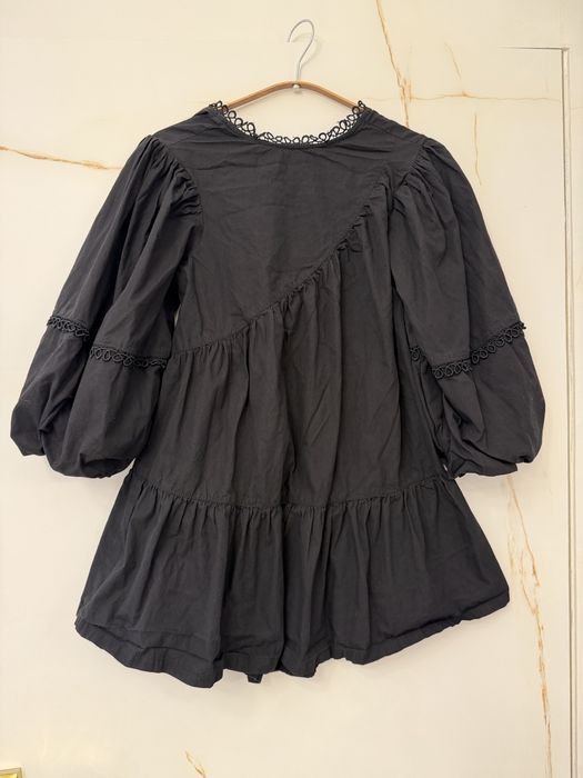 Rochie neagra scurta