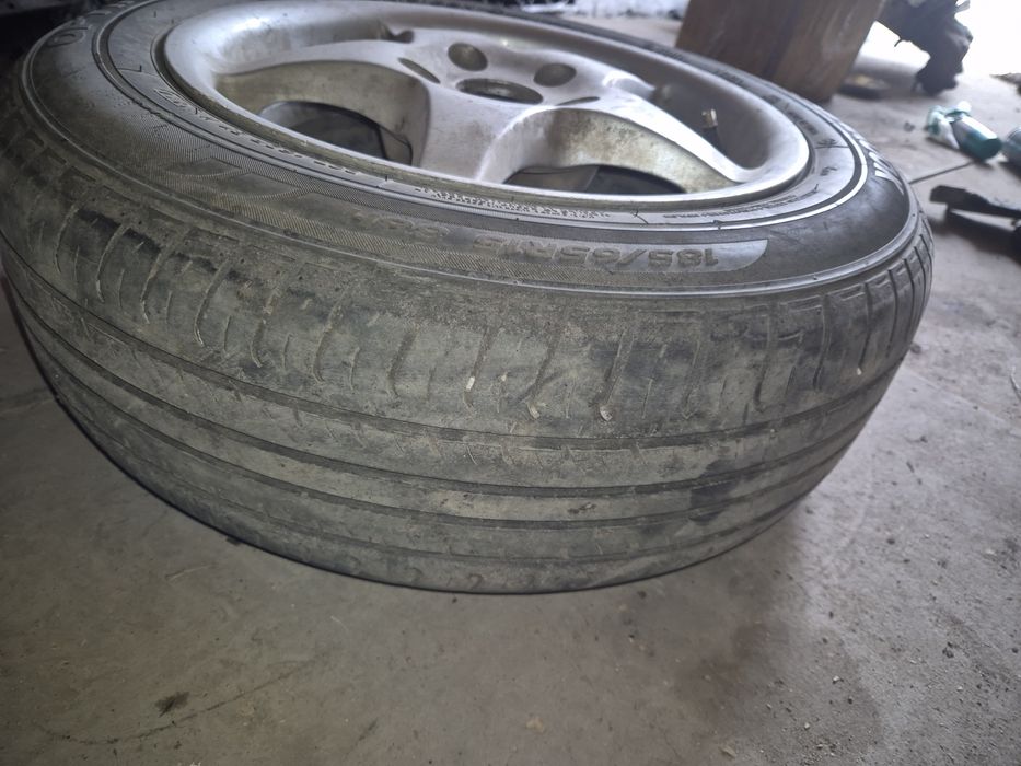 Запаска на мерседес