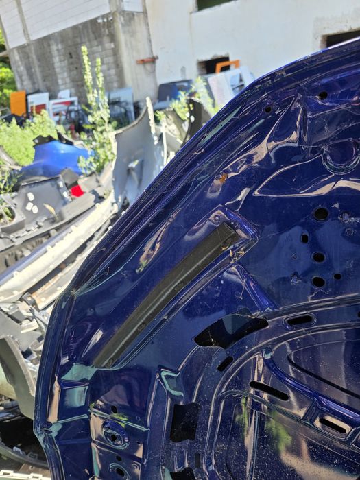 VW Arteon преден капак