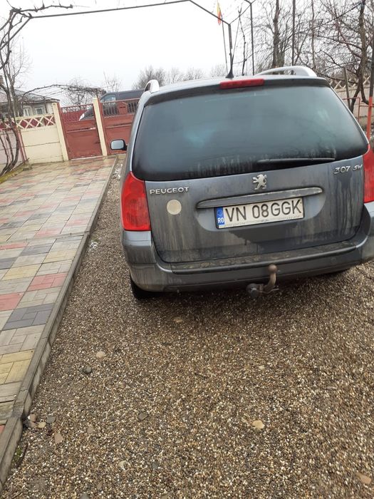 Vând Peugeot 307 SW