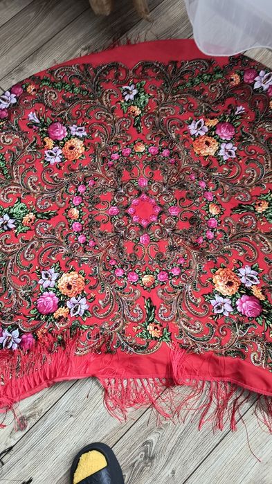 Sal tradițional marcă Svetlana Karahan