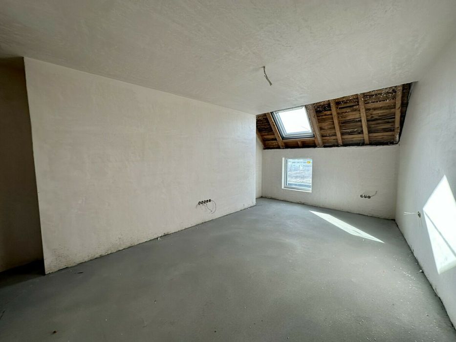 Четиристаен апартамент в Манастирски ливади с АКТ 14!