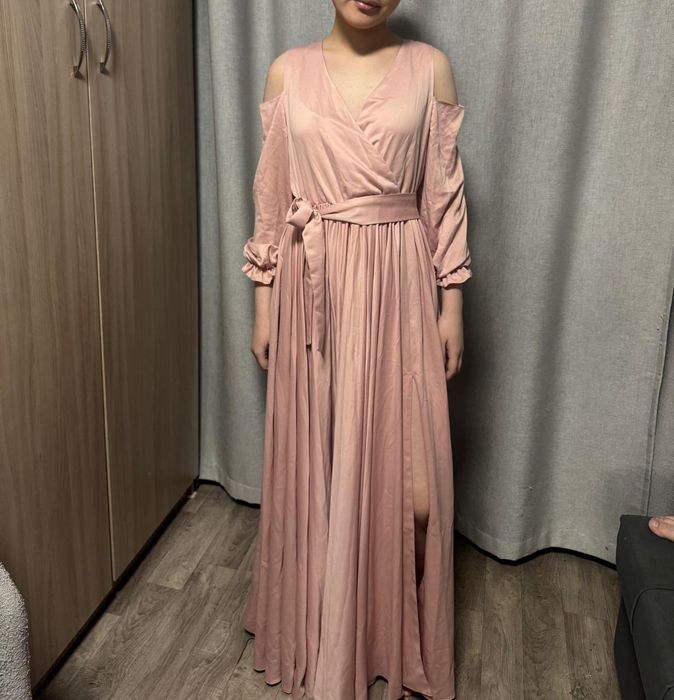 Продам платье на выпускной вечер