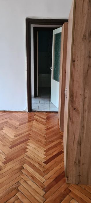 De inchiriat apartament mv1