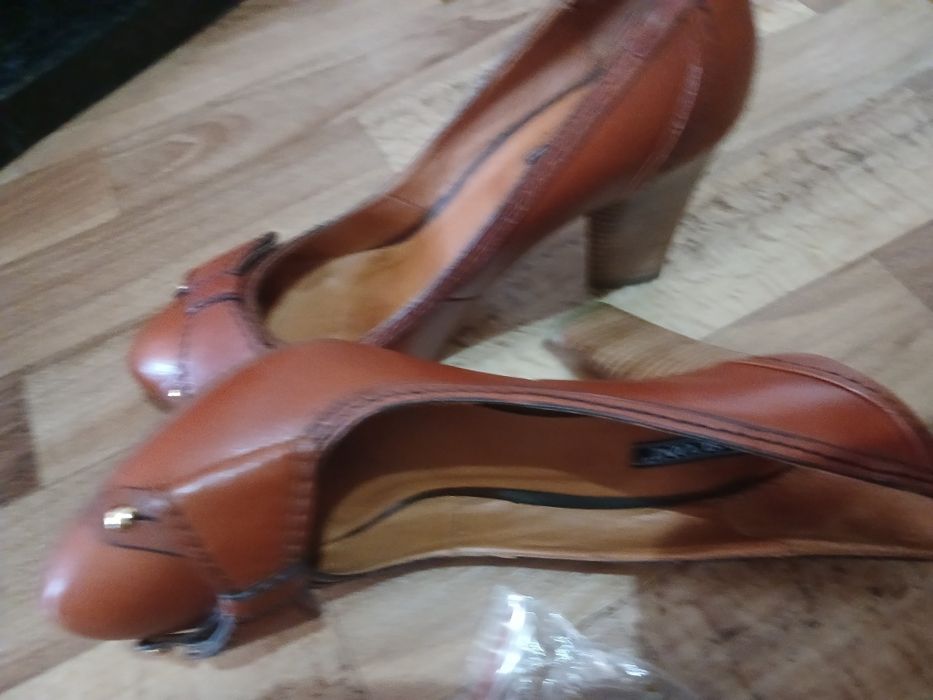 Туфли женские Basconi