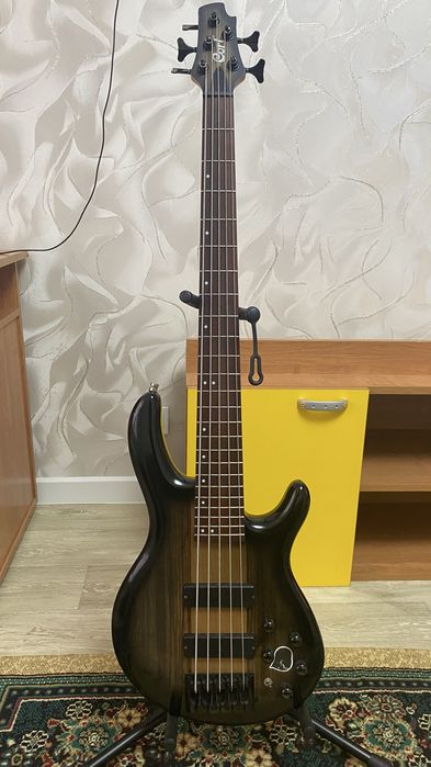 Бас-гитара Cort C-5 Plus