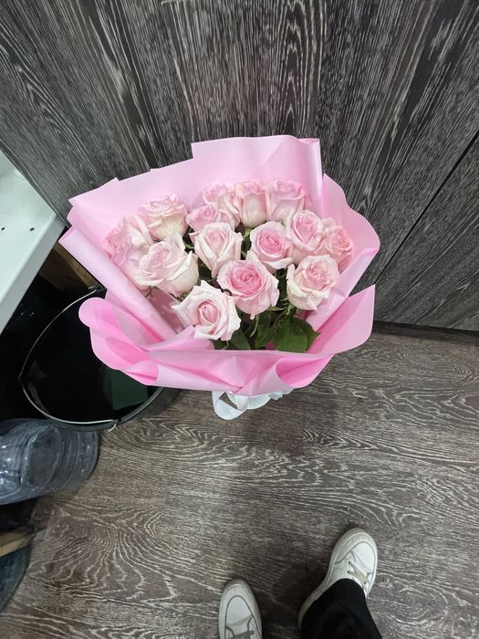 букет из 15 роз.