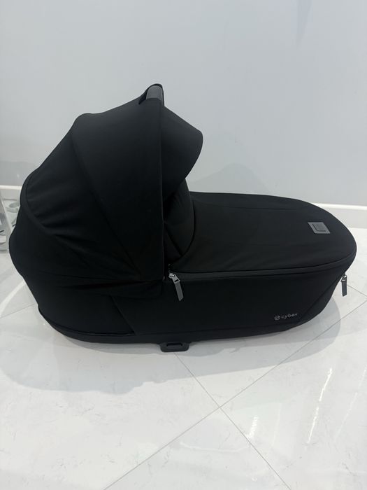 Cybex Priam 4 кош за новородено  Sepia Black