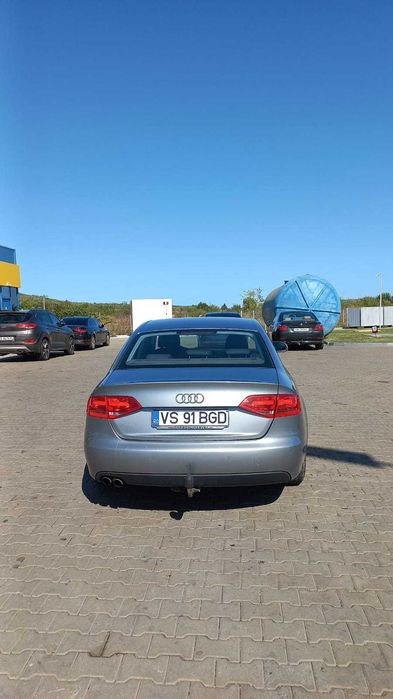 De vânzare Audi A4 B8(Preț negociabil)