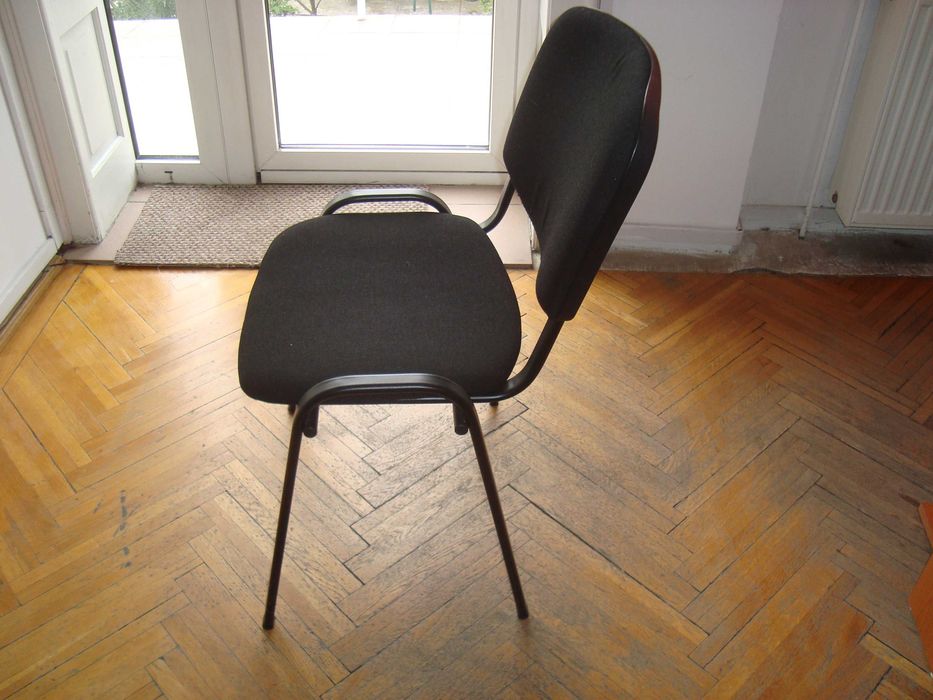Vand Mobilier Birou