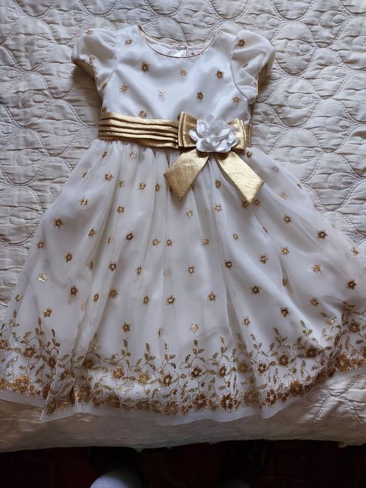 Красивые платья на девочку