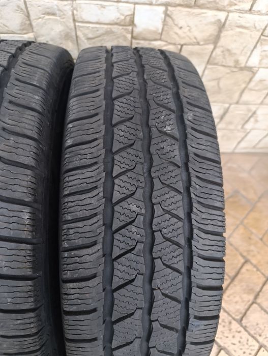 Зимни гуми Continental 225/75/16 C 121/120