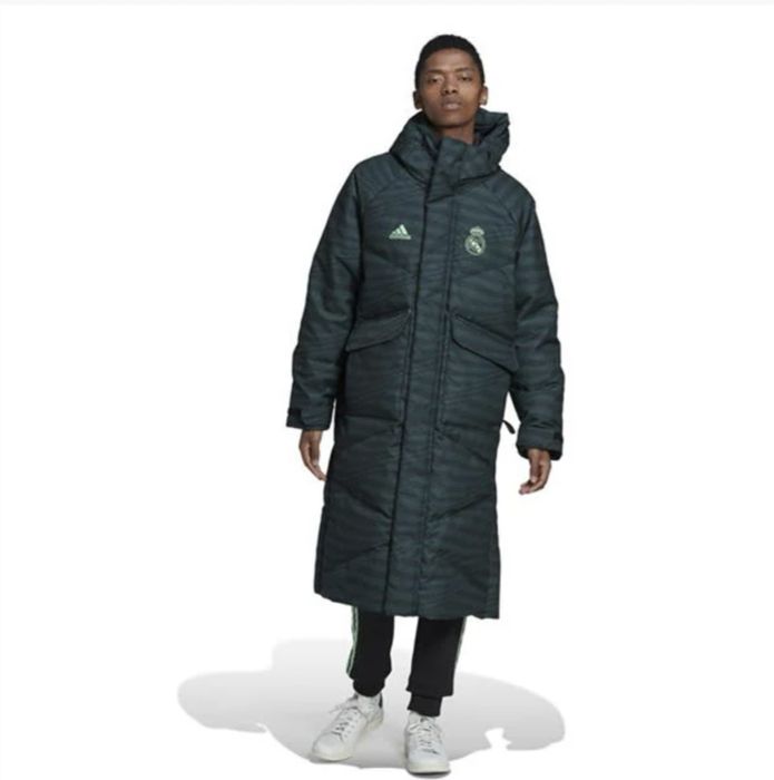 Geaca Adidas Real Madrid, puf rațǎ , lungǎ , rezistentǎ la frig