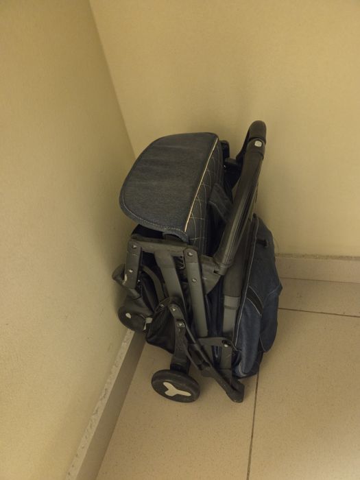 Детская прогулочная коляска Mstar