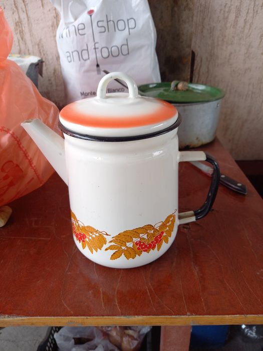 Разную посуду продаю