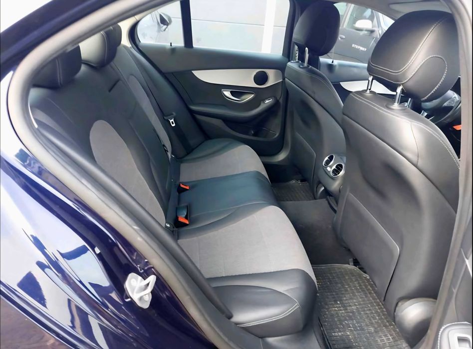 Mercedes-Benz C-Class C220d BlueTEC Exclusive