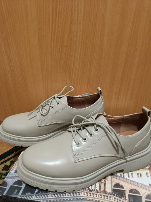 Ботинки  Kari бержовые