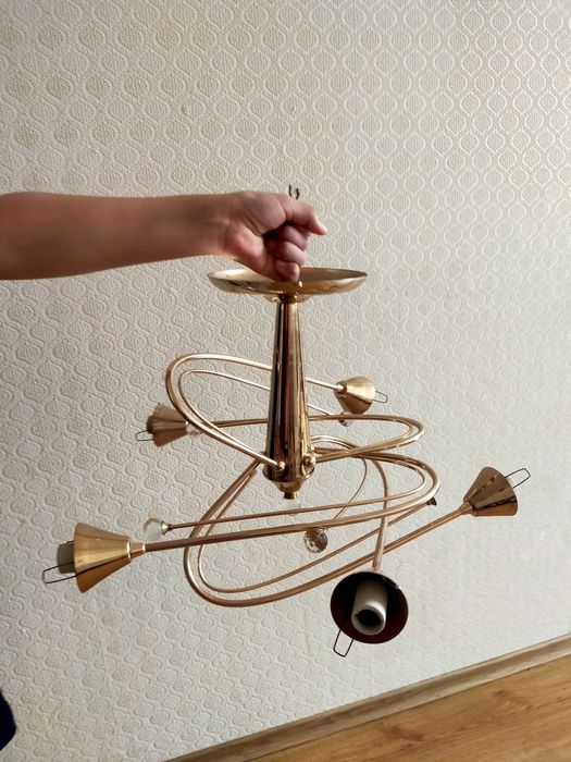 Люстра потолочная