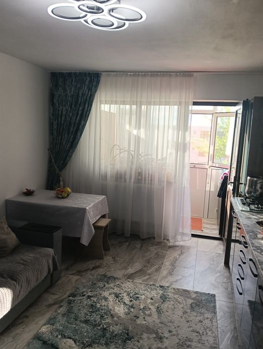 Apartament 2-3 camere
