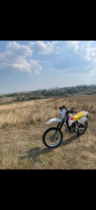 SUZUKI DR 350…….