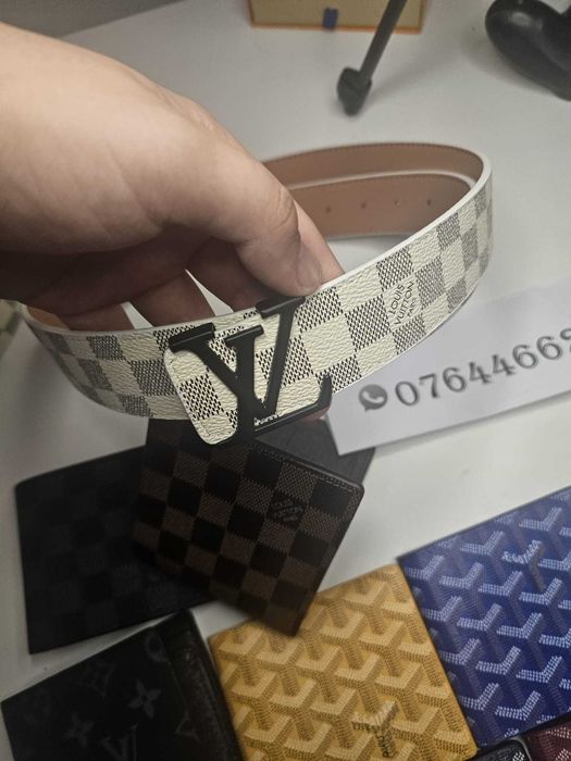 Portofel Louis Vuitton Curea Mega Oferta Stoc limitat