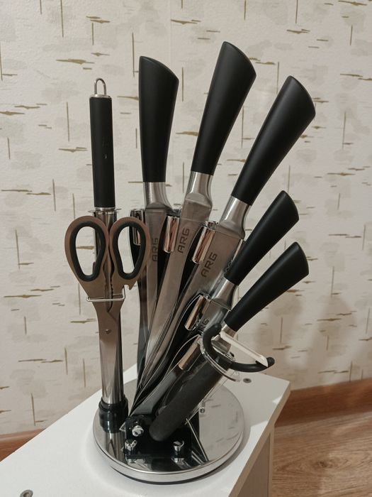 Набор.     ножей