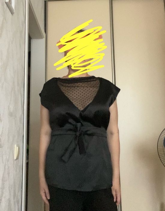 Женская нарядная блузка