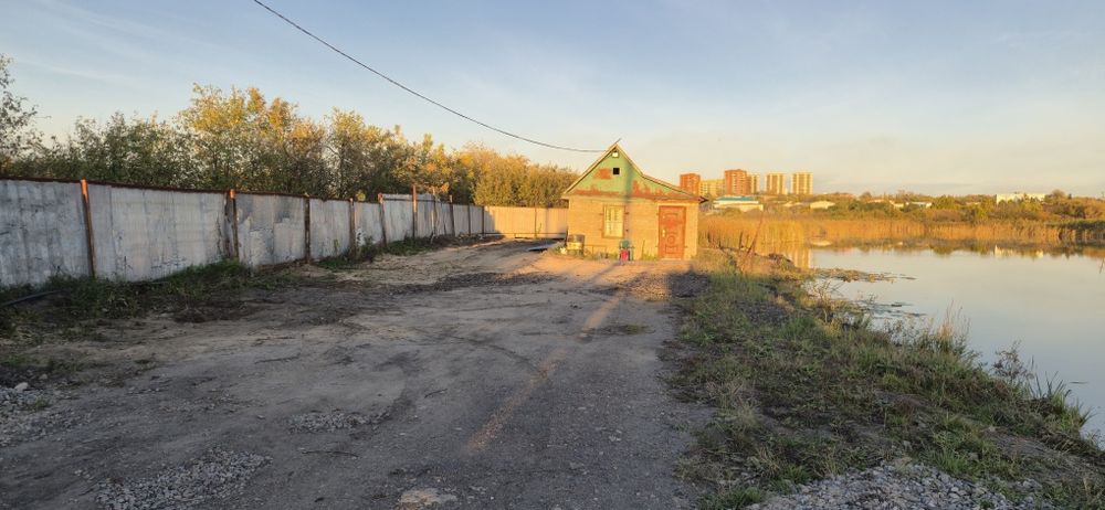 Продам дачу на берегу !!