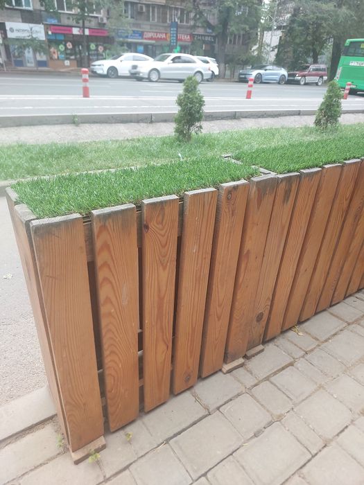 Продаётся  деревянные цветники для летника