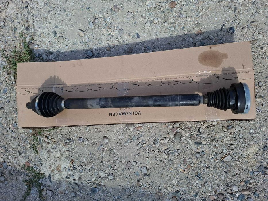 Полуоска за VW Голф 7