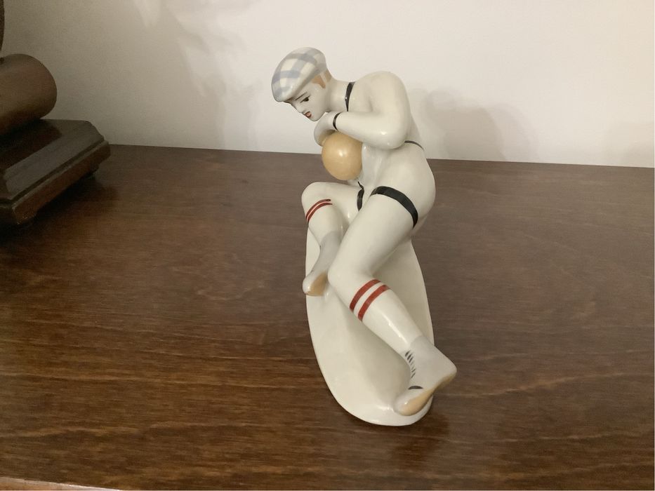 Статуэтка фарфоровая СССР