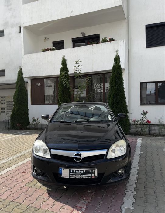 Opel tigra.