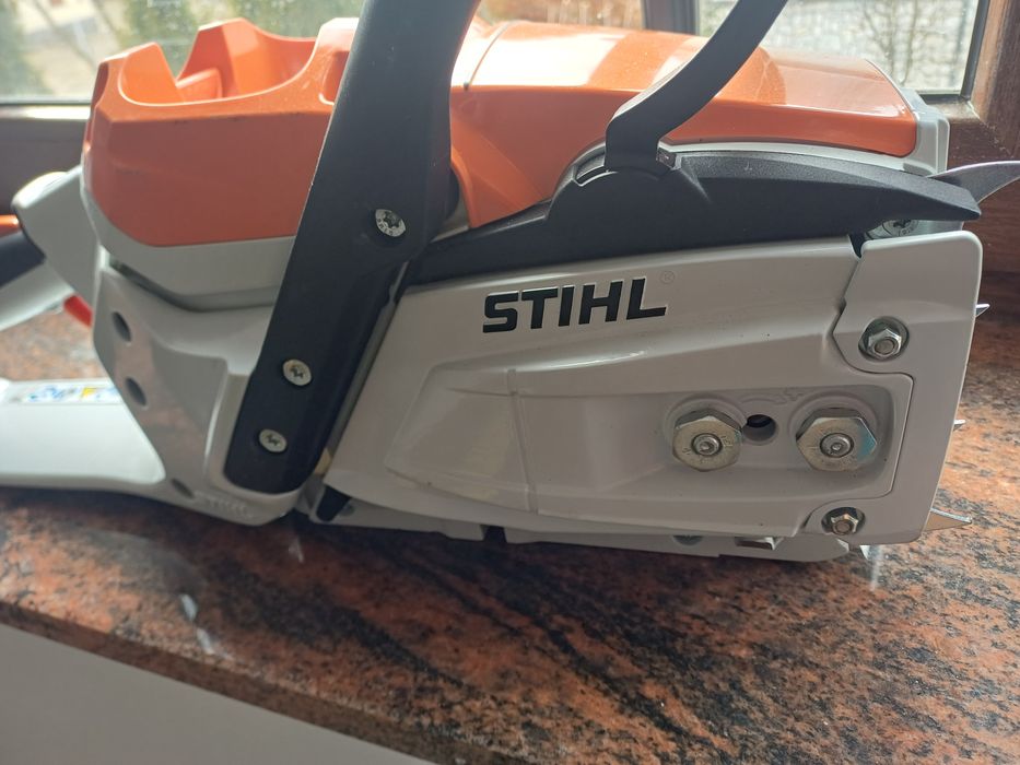 Husqvarna 455 si Stihl ms 251 C-BE