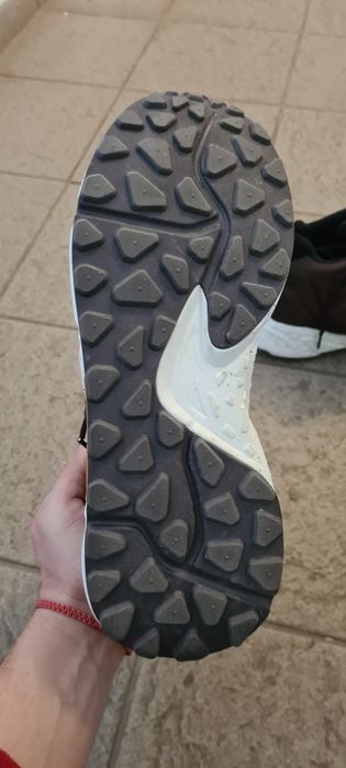 Vând pantofi sport iarnă