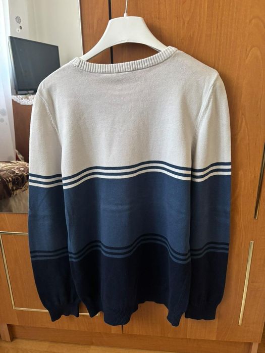 Pulover bershka/zara/pull and bear