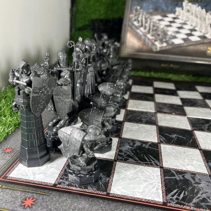 Шахмат Harry Potter набор «Гарри Поттер: Волшебные шахматы»