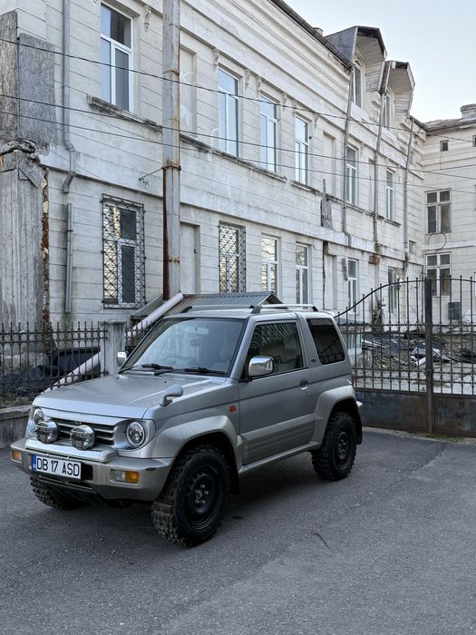 Mitsubishi Pajero Junior 1.1 4x4 AUTOMAT