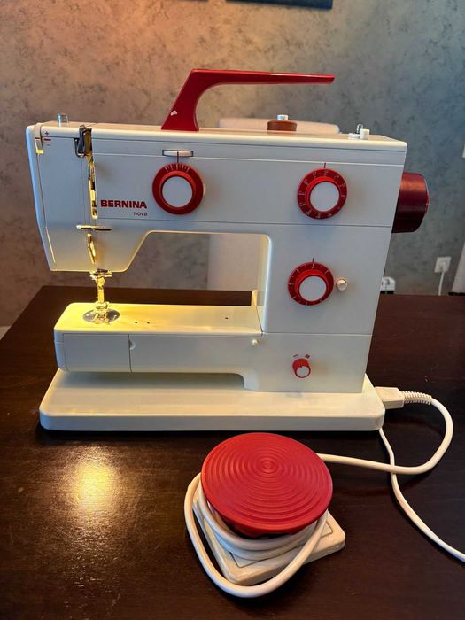 Шевна машина Bernina 900 Nova